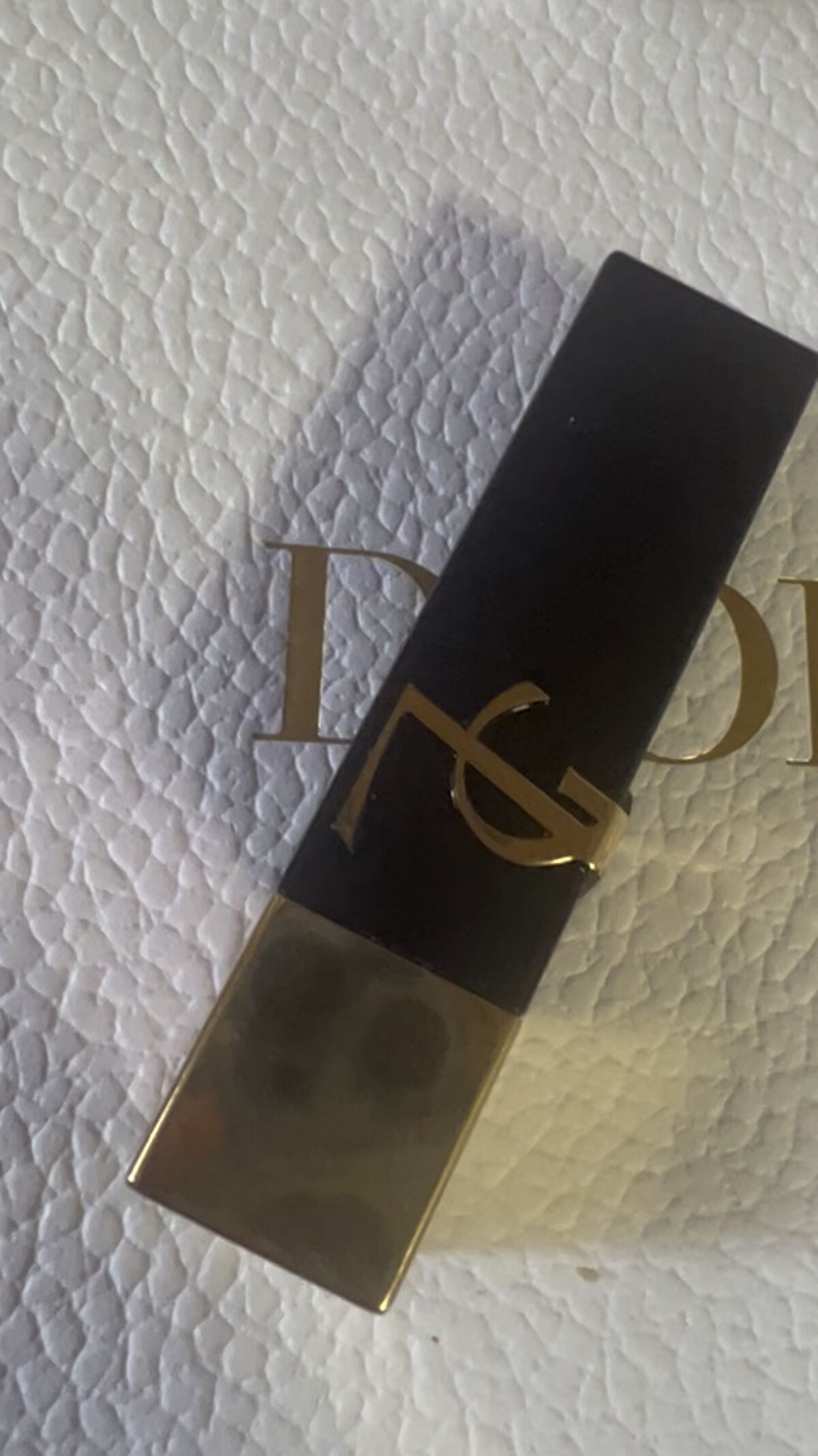 ルージュ ピュールクチュール ザ ボールド/YVES SAINT LAURENT BEAUTE/口紅の動画クチコミ1つ目