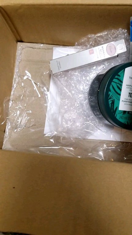 ティーツリー クリア&バランシング ヘアスクラブ/THE BODY SHOP/市販シャンプーの人気ショート動画