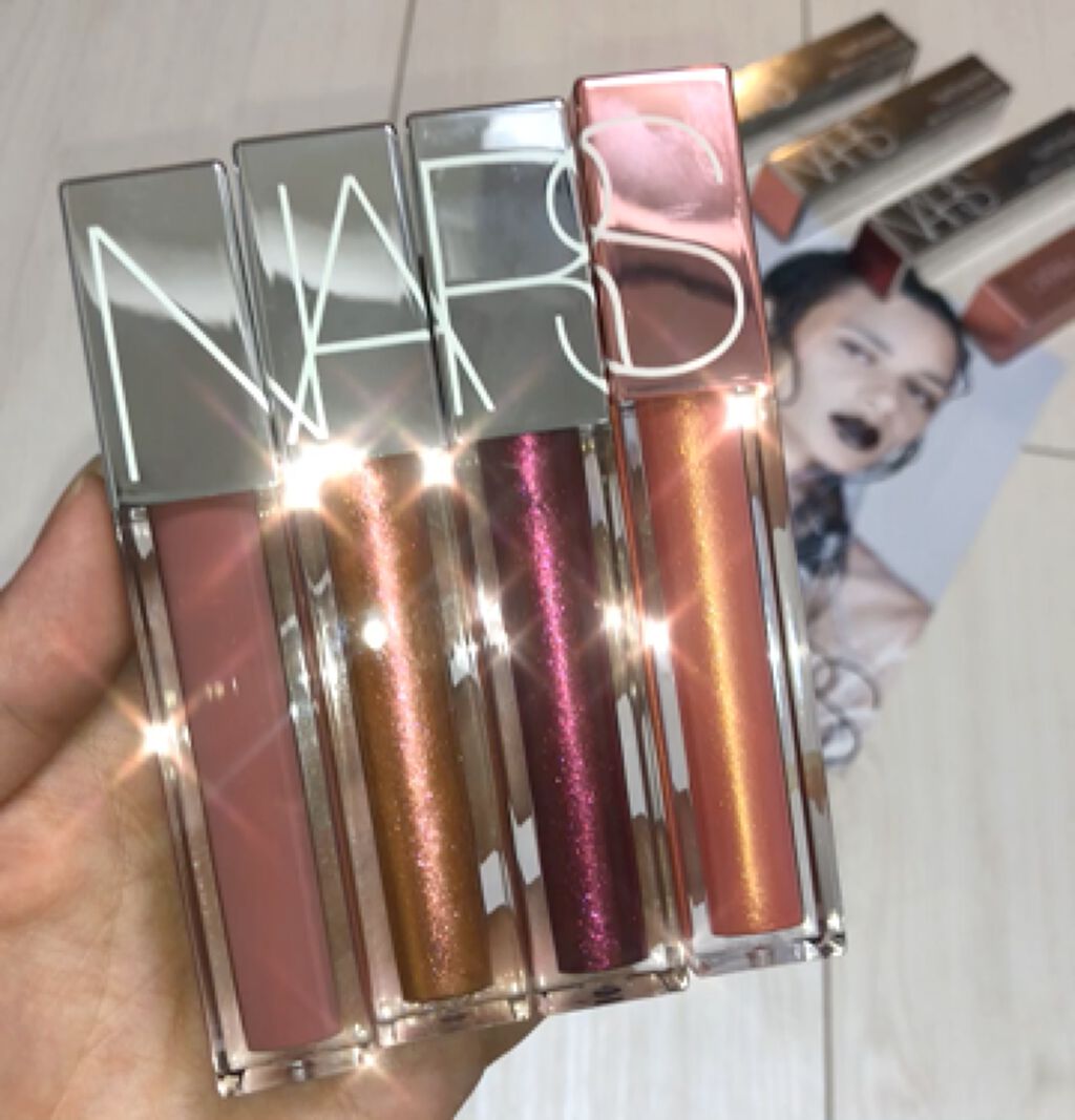 フルビニール リップラッカー/NARS/リップグロスを使ったクチコミ（2枚目）