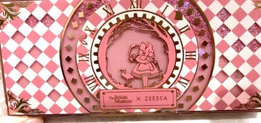 アリスドリームランドシリーズ 12色アイシャドウパレット（ZEESEA×大英博物館）/ZEESEA/アイシャドウパレットの動画クチコミ5つ目