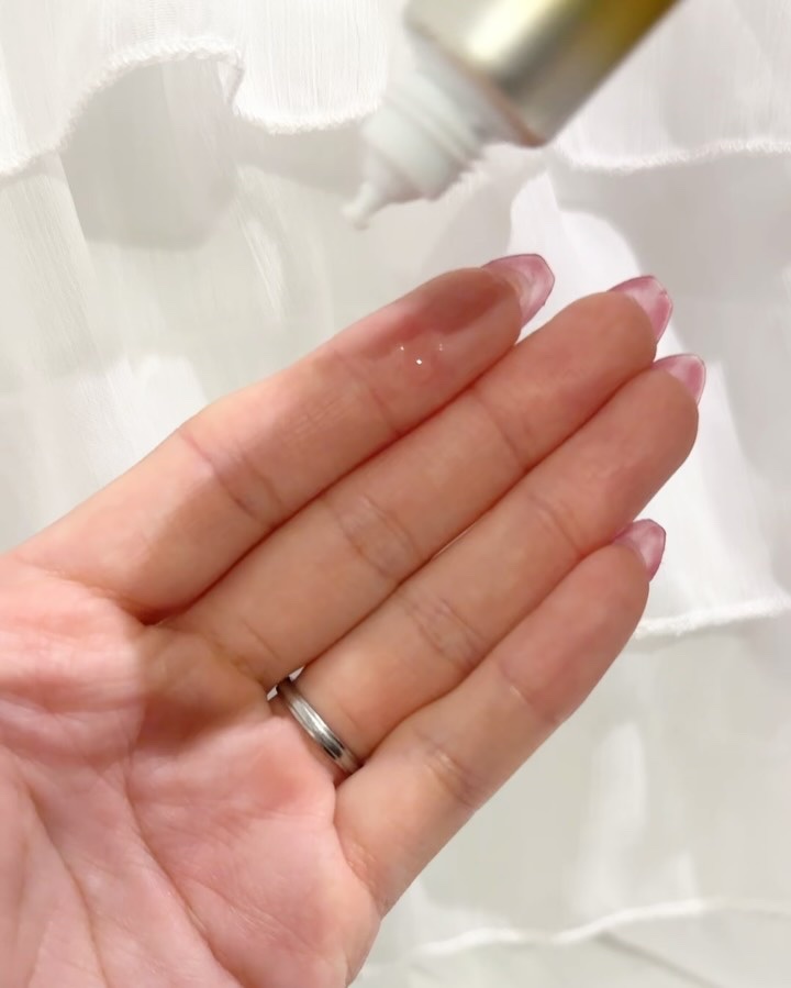 VC ホワイトピールゲル/SKIO/美容液を使ったクチコミ（3枚目）