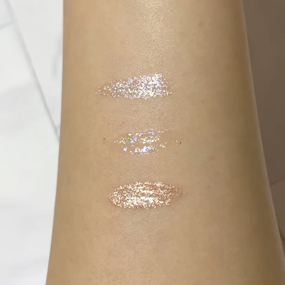 ウォンジョンヨ　ダイヤモンドライナー/Wonjungyo/リキッドアイシャドウを使ったクチコミ（3枚目）