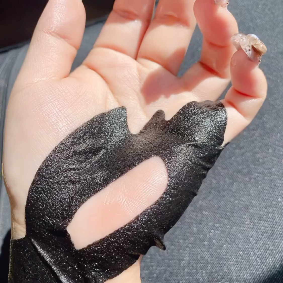 LEUNGFSSMORE リンクルアイマスク/LEUNGESSMORE/シートマスク・パックの動画クチコミ5つ目