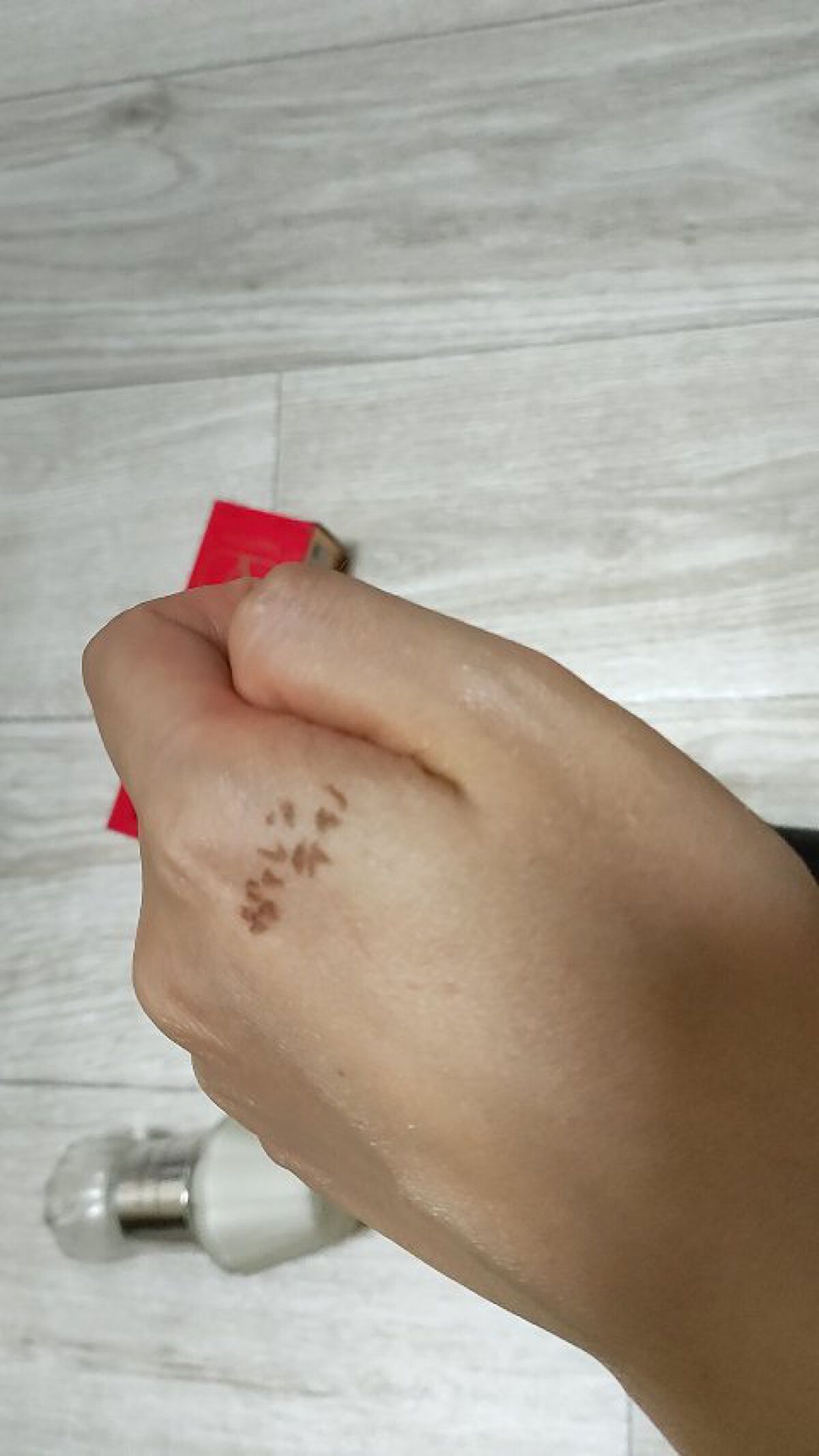 ジルスチュアート　イルミネイティング セラムプライマー/JILL STUART/化粧下地を使ったクチコミ（3枚目）