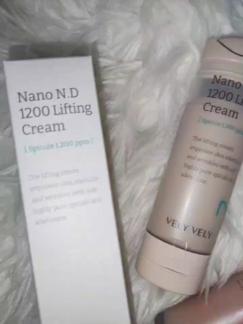 ハリケアコラーゲンサンセラム/VELY VELY/日焼け止めジェルを使ったクチコミ（2枚目）