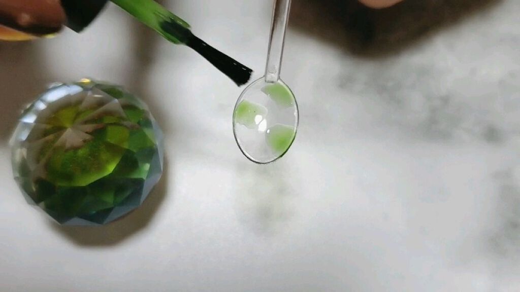 ミルクコート/スキューズミー/オールインワンネイルの動画クチコミ3つ目