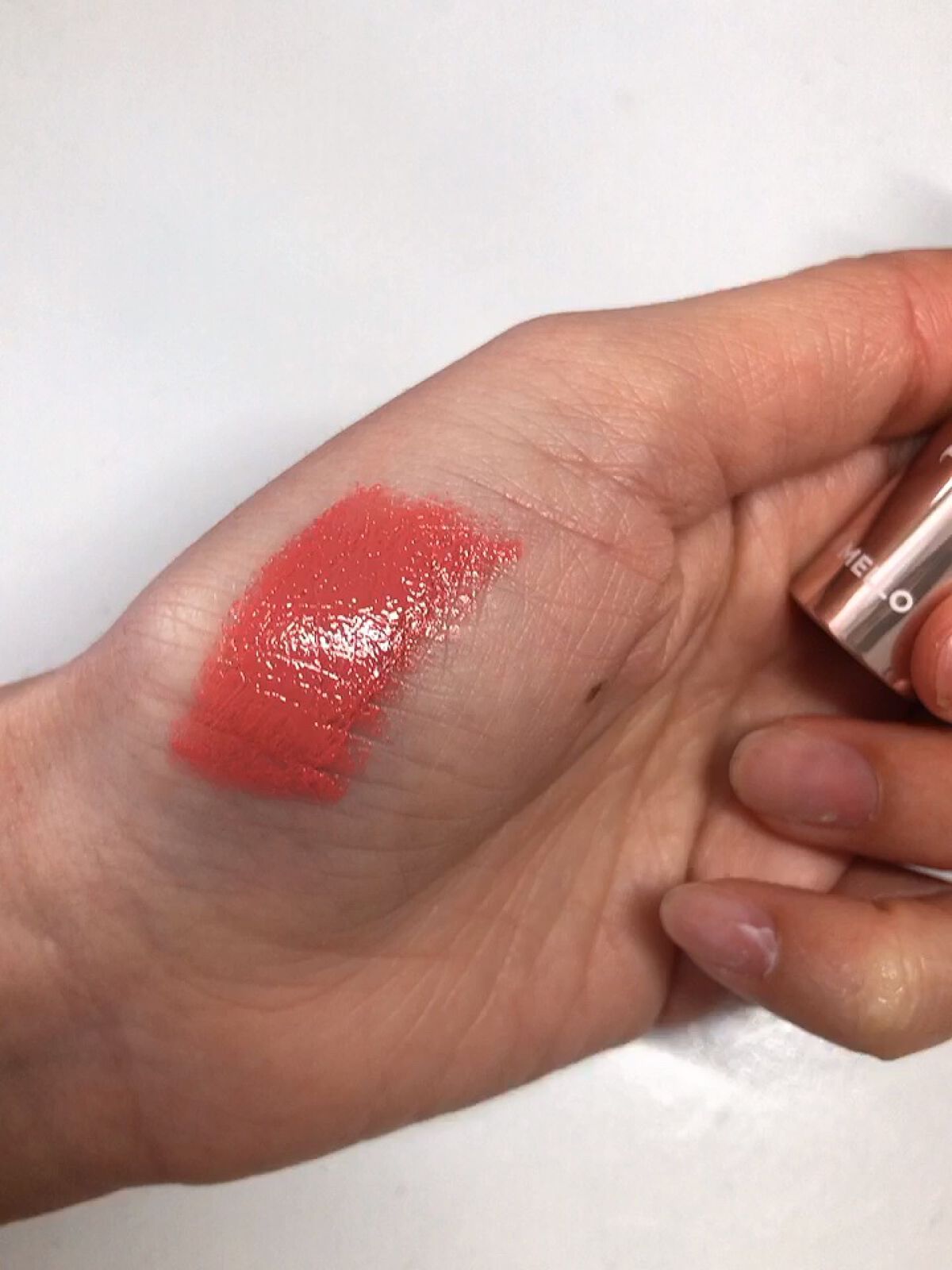 エンチャントリップティント/VAVI MELLO/口紅の動画クチコミ1つ目