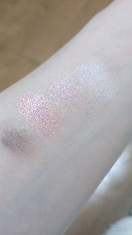 グロッシーリッチ アイズ N/Visée/アイシャドウパレットを使ったクチコミ(2枚目)