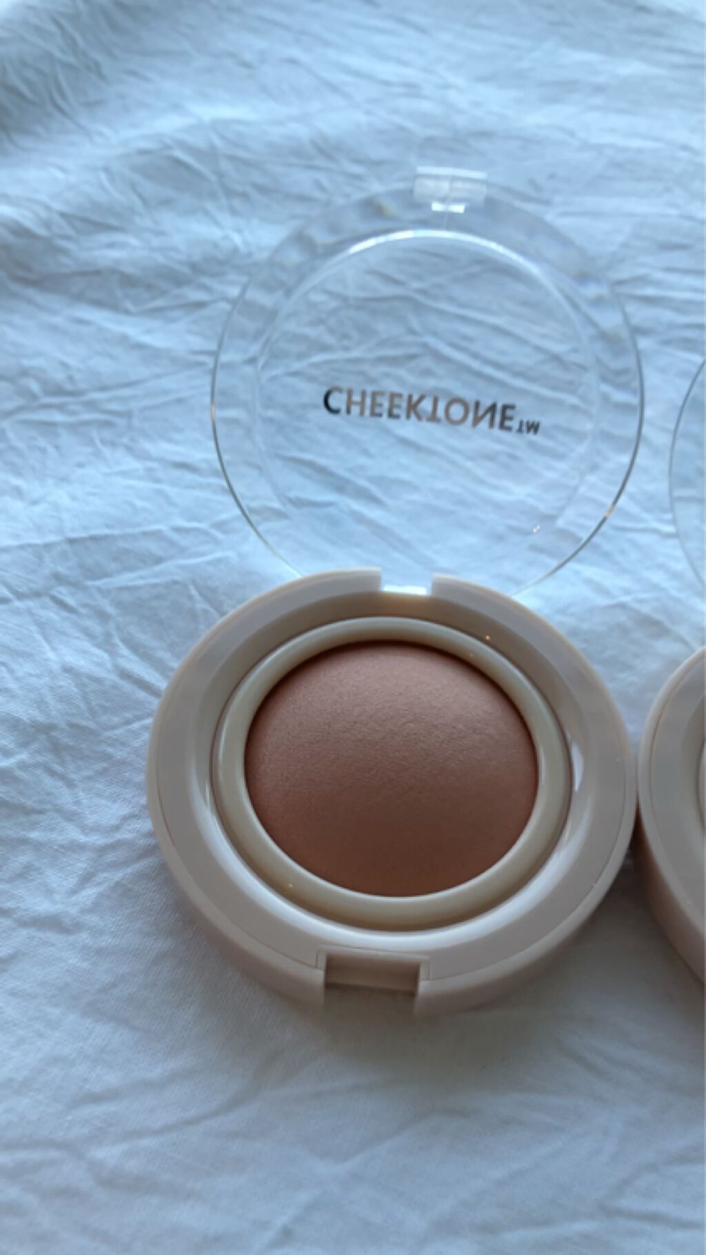 チークトーン ムード オン ブラッシャー/TONYMOLY/ジェル・クリームチークを使ったクチコミ（3枚目）