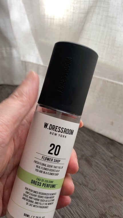 ダブルドレスルーム ドレスパフューム No.20 フラワーショップのクチコミ「W.DRESSROOM ドレスパフューム No.20 フラワーショップ。
@w.dressr.....」(2枚目)