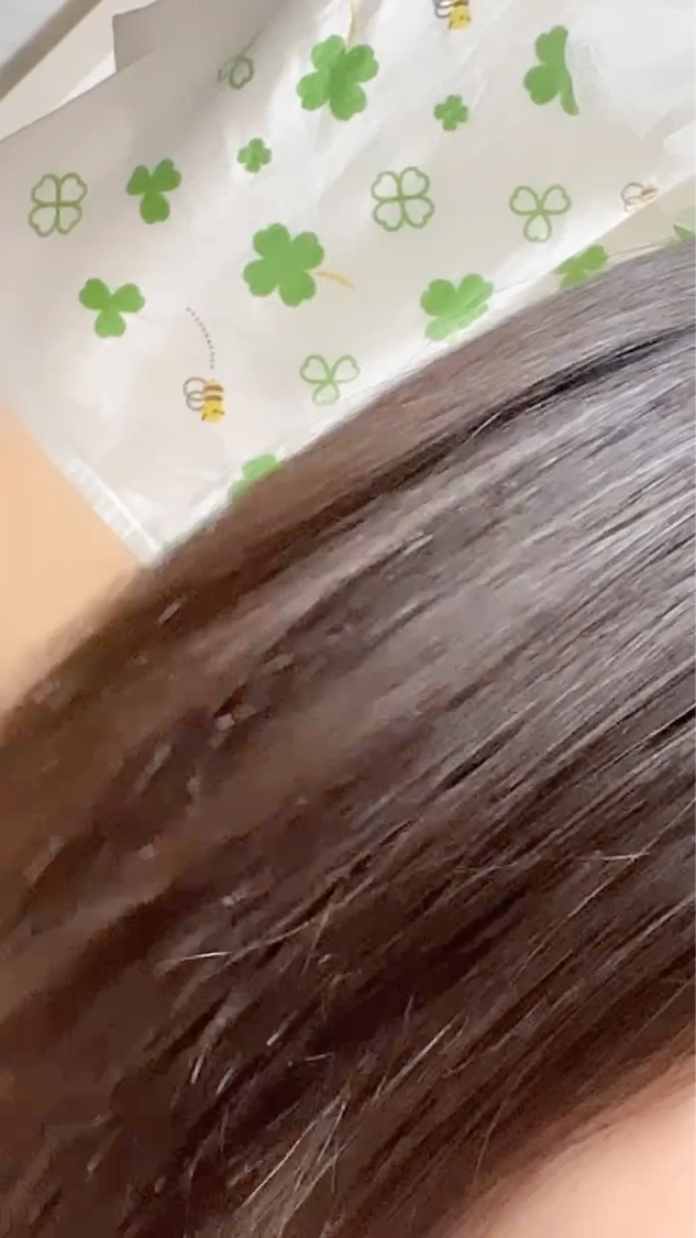 BCオイル イノセンス インサロン コンティニュー リッチ/シュワルツコフ プロフェッショナル/洗い流すヘアトリートメントの動画クチコミ1つ目