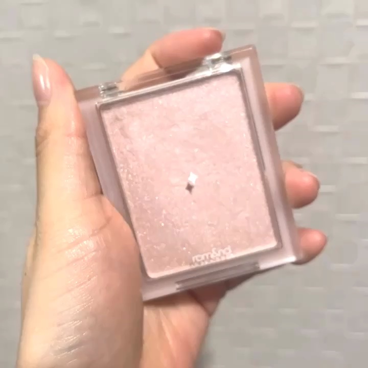 ヴェールライター/rom&nd/パウダーハイライトを使ったクチコミ（1枚目）