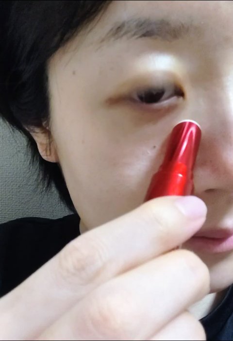 リンクルホワイトセラムスティック/たかの友梨エステファクト/美容液の動画クチコミ2つ目