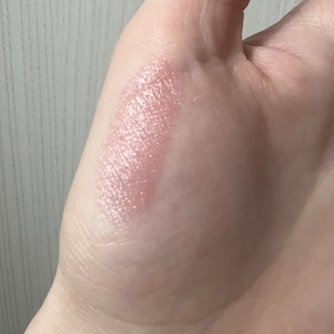 YSLラブシャイン キャンディ グロウ バーム/YVES SAINT LAURENT BEAUTE/口紅を使ったクチコミ（2枚目）