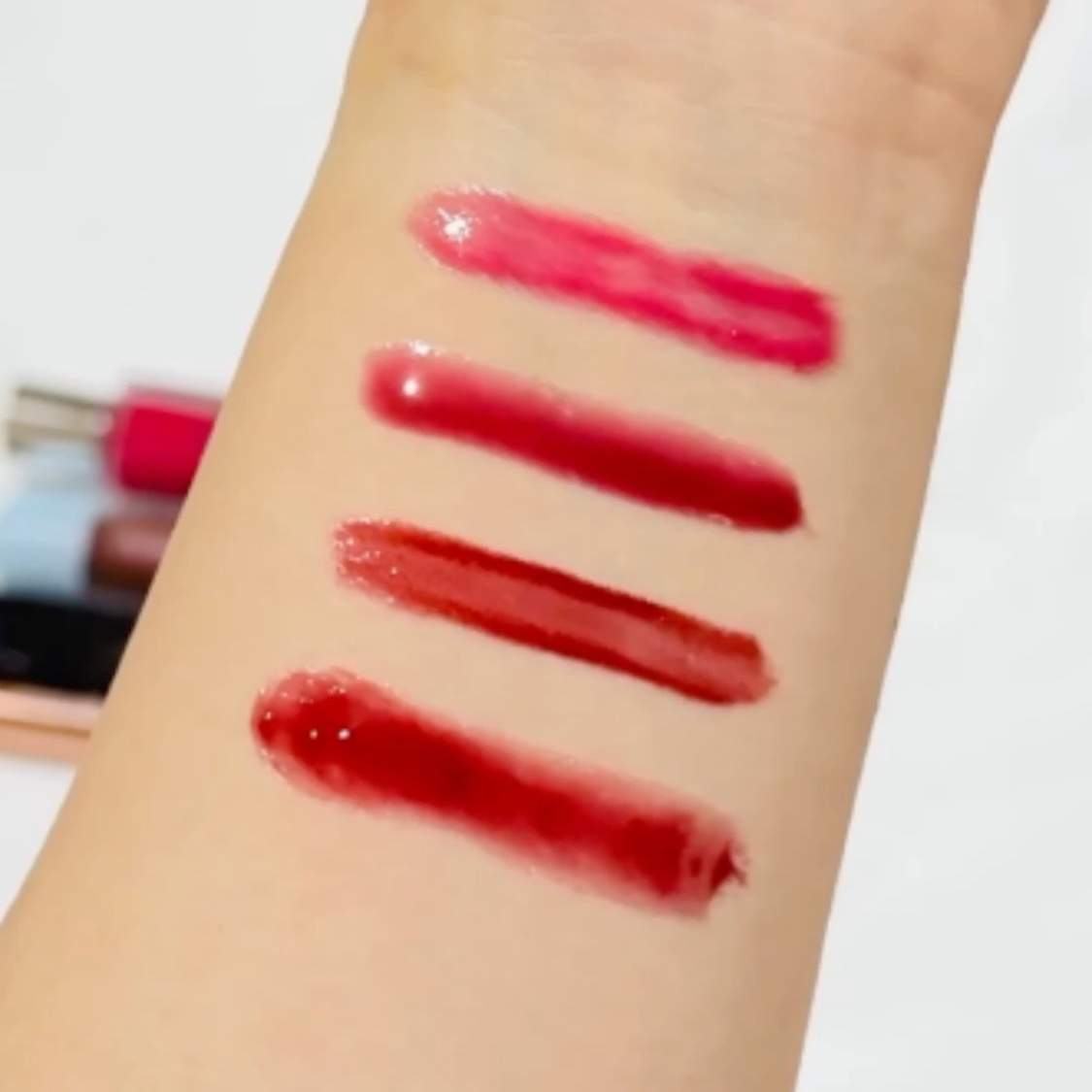 ディープキスド プランピング リップエナメル/Dinto/リップグロスの動画クチコミ3つ目