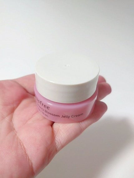 チェリーブロッサム ジェリークリーム N/innisfree/フェイスクリームの人気ショート動画