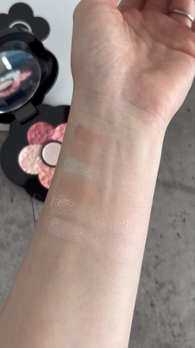 チアリー カラーズ フォー チークス/MARY QUANT/パウダーチークの動画クチコミ1つ目