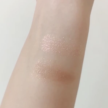 ダズルシャドウ/M・A・C/単色アイシャドウを使ったクチコミ（3枚目）