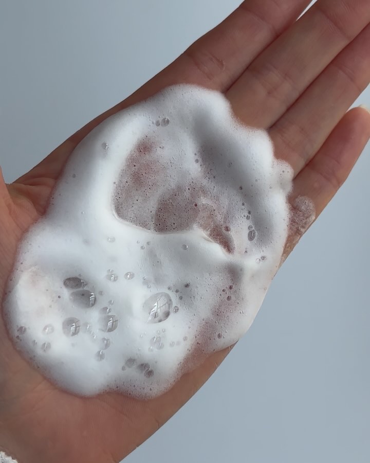 クレイマイルドスクラブウォッシュ/DROAS/スクラブ・ゴマージュの動画クチコミ1つ目