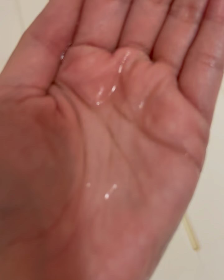 ドレッシングウォータートリートメント/ビューランチ/ヘアオイルを使ったクチコミ（2枚目）