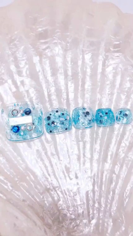 ジュエリーストーンシール/lacoraran/ネイルシールの人気ショート動画