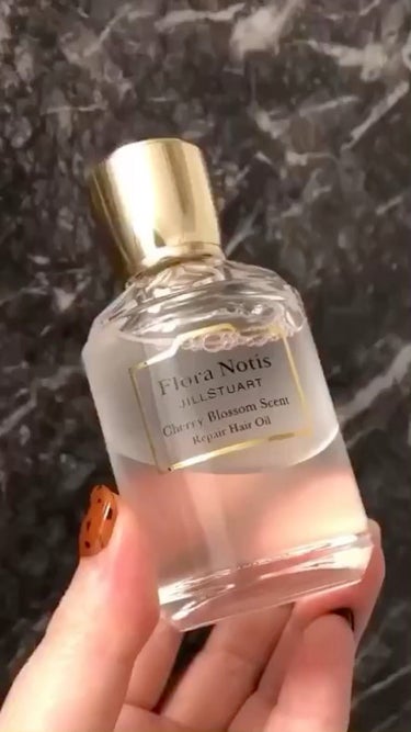 チェリーブロッサム　リペアヘアオイル/Flora Notis JILL STUART/ヘアオイルを使ったクチコミ（1枚目）