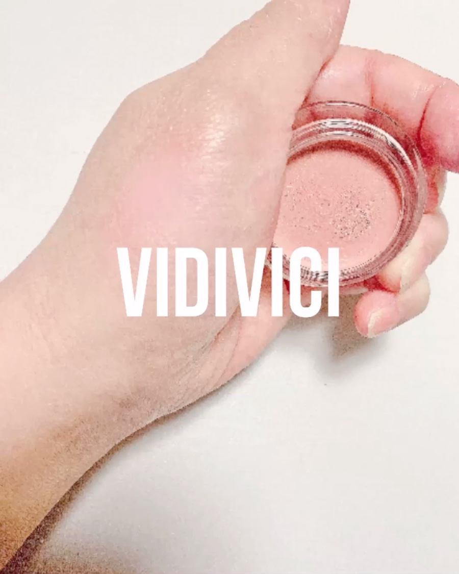 スキンイルミネーショングローベール/VIDIVICI/化粧下地の動画クチコミ1つ目