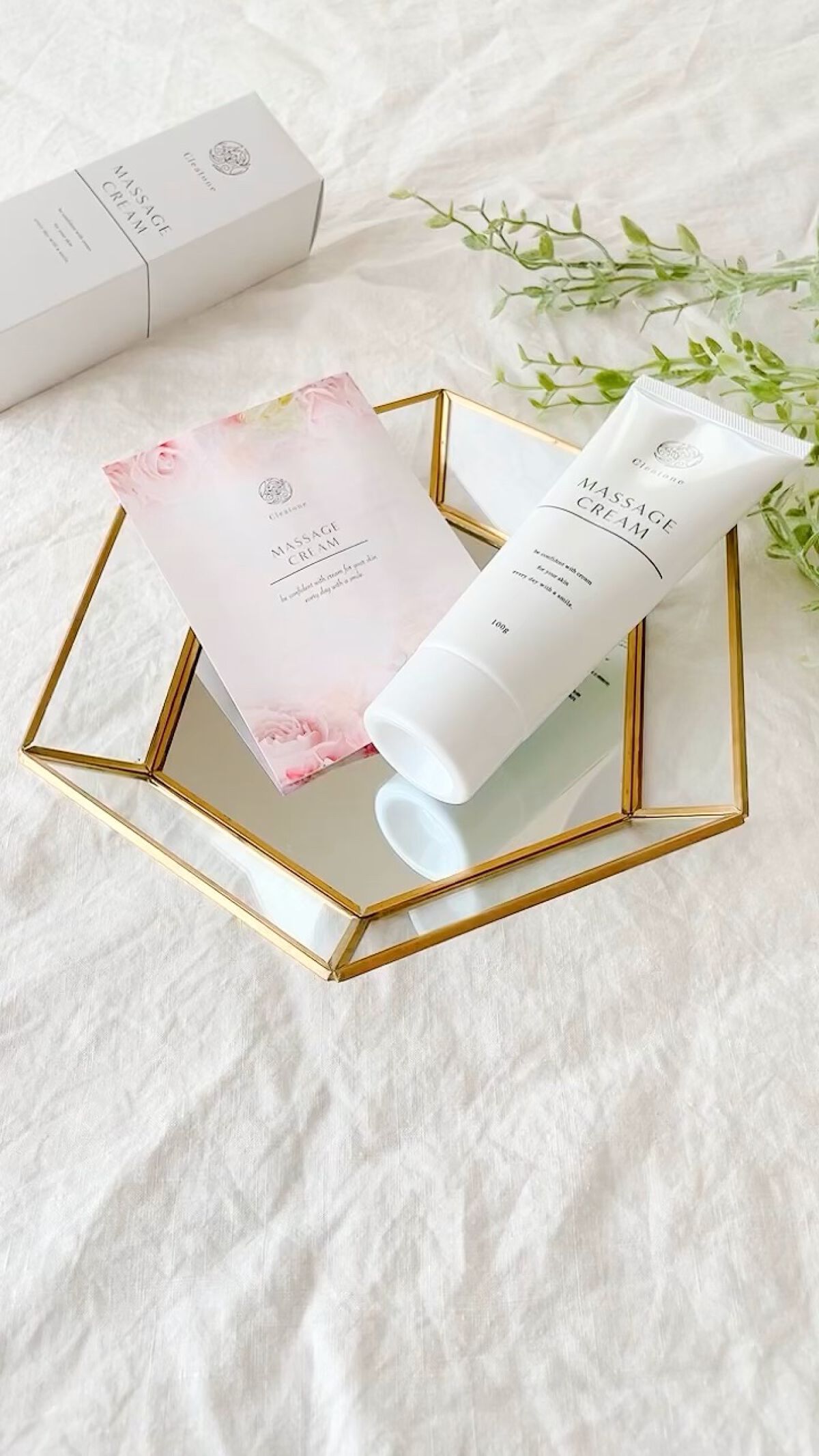 マッサージクリーム /クレアトーン/バストケア・ヒップケアを使ったクチコミ（1枚目）