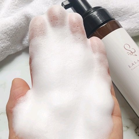 LALALADYフェミニンシフォンソープ/lifecore/ボディソープの動画クチコミ1つ目