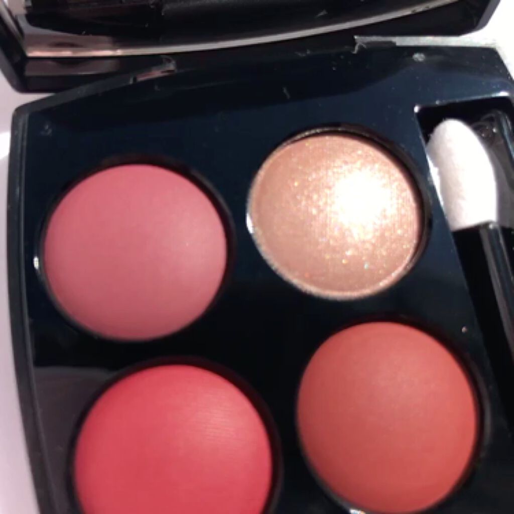 レ キャトル オンブル/CHANEL/アイシャドウパレットを使ったクチコミ（3枚目）