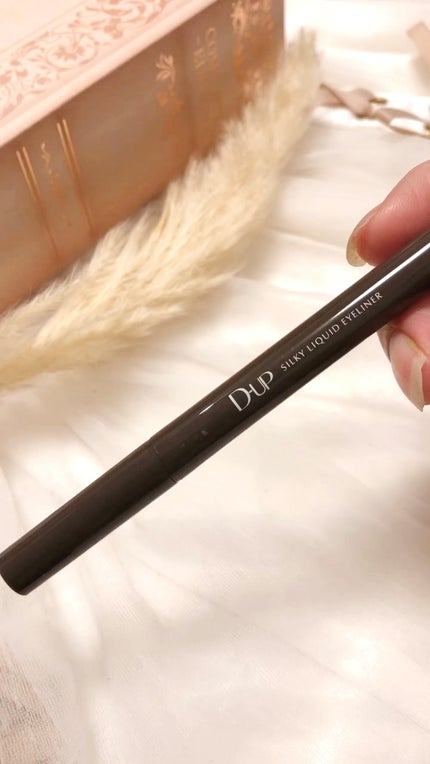 シルキーリキッドアイライナーWP/D-UP/リキッドアイライナーの人気ショート動画