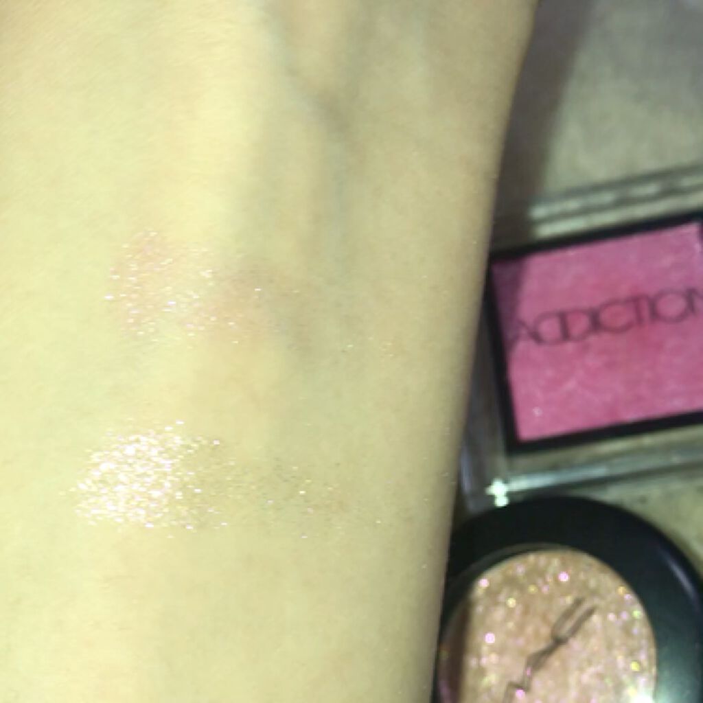 アディクション ザ アイシャドウ/ADDICTION/単色アイシャドウを使ったクチコミ（2枚目）