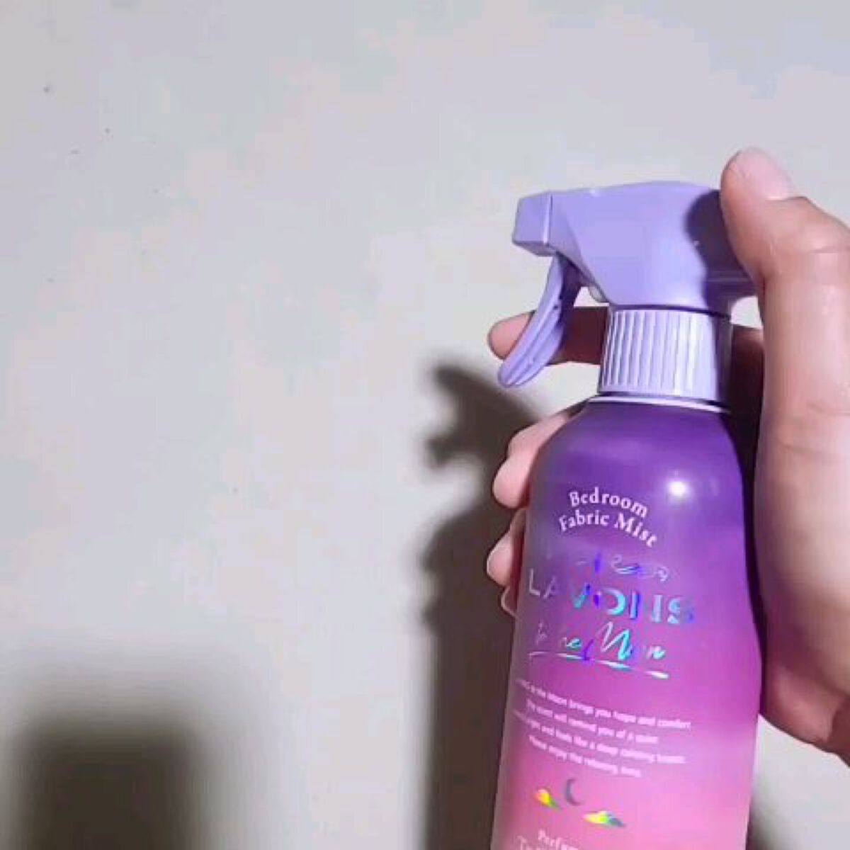 トゥザムーン ベッドルーム＆ファブリックミスト トワイライトマジックの香り/ラボン/ファブリックミストを使ったクチコミ（3枚目）