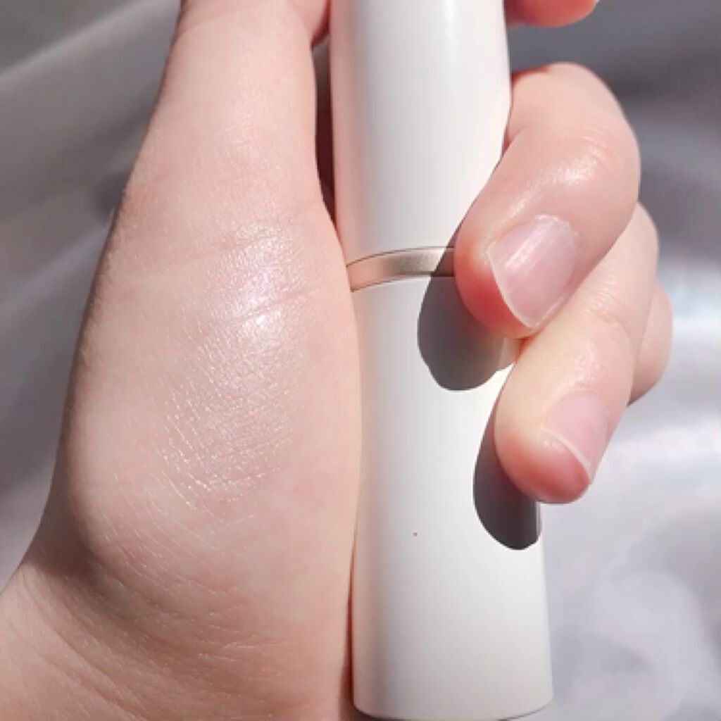 トゥルーディメンションラディアンスバーム/hince/スティックハイライトを使ったクチコミ（3枚目）