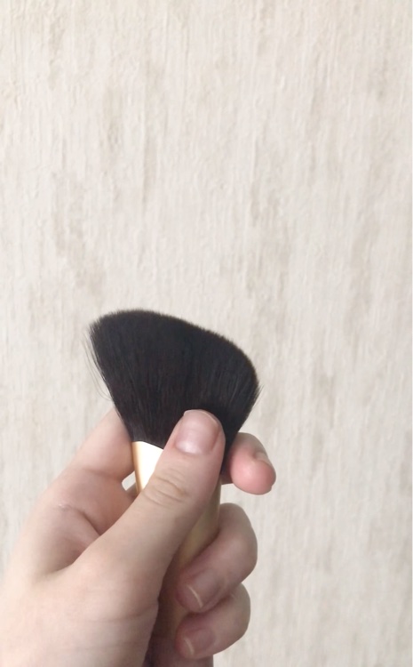 フェイスラインブラシ/Ririmew/メイクブラシを使ったクチコミ（2枚目）