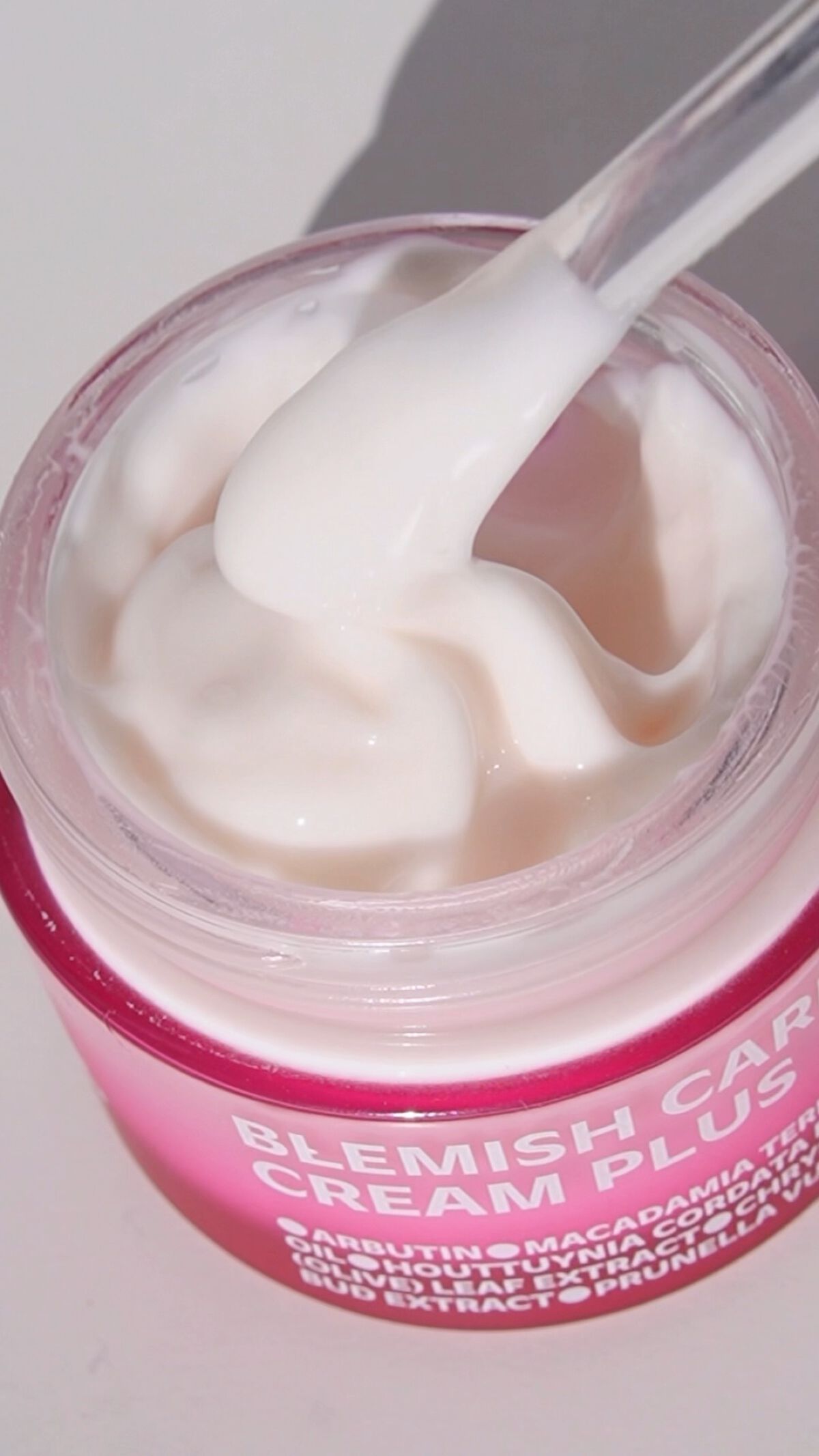 ブレミッシュケア クリームプラス/ISOI/フェイスクリームの動画クチコミ1つ目