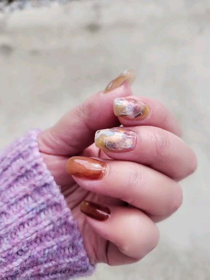 ビューティーワールド オーロラグラスパウダーのクチコミ「オーロラパウダーを仕込んで最後にインクアートすると奥行き〜❤..」(1枚目)