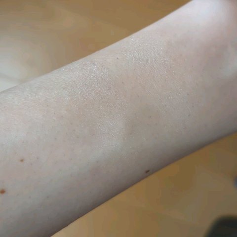 むにゅっとハイライター/キャンメイク/クリームハイライトを使ったクチコミ（2枚目）