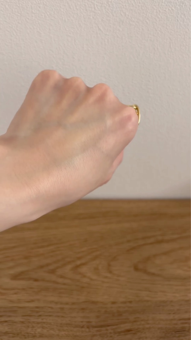 マイクロアクティブ リペアセラム/su:m37°/美容液の動画クチコミ3つ目