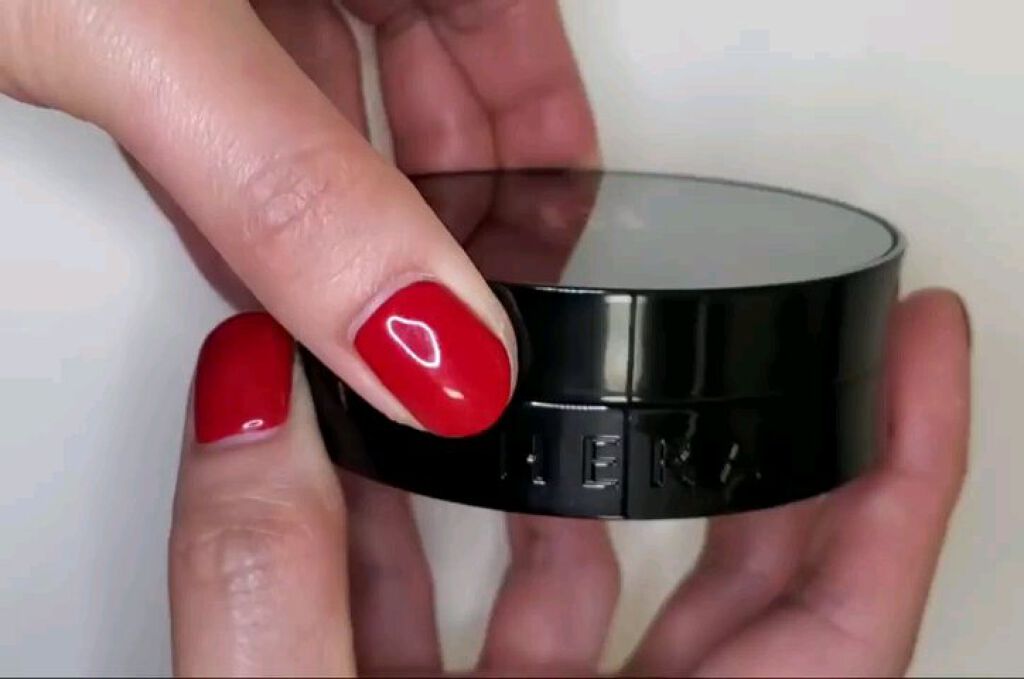 ブラック クッション/HERA/クッションファンデーションを使ったクチコミ（3枚目）