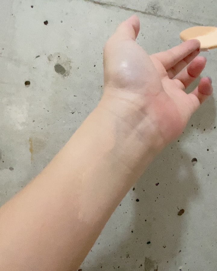 ピュアポリッシュクッションファンデーション/SELVE/クッションファンデーションの動画クチコミ1つ目