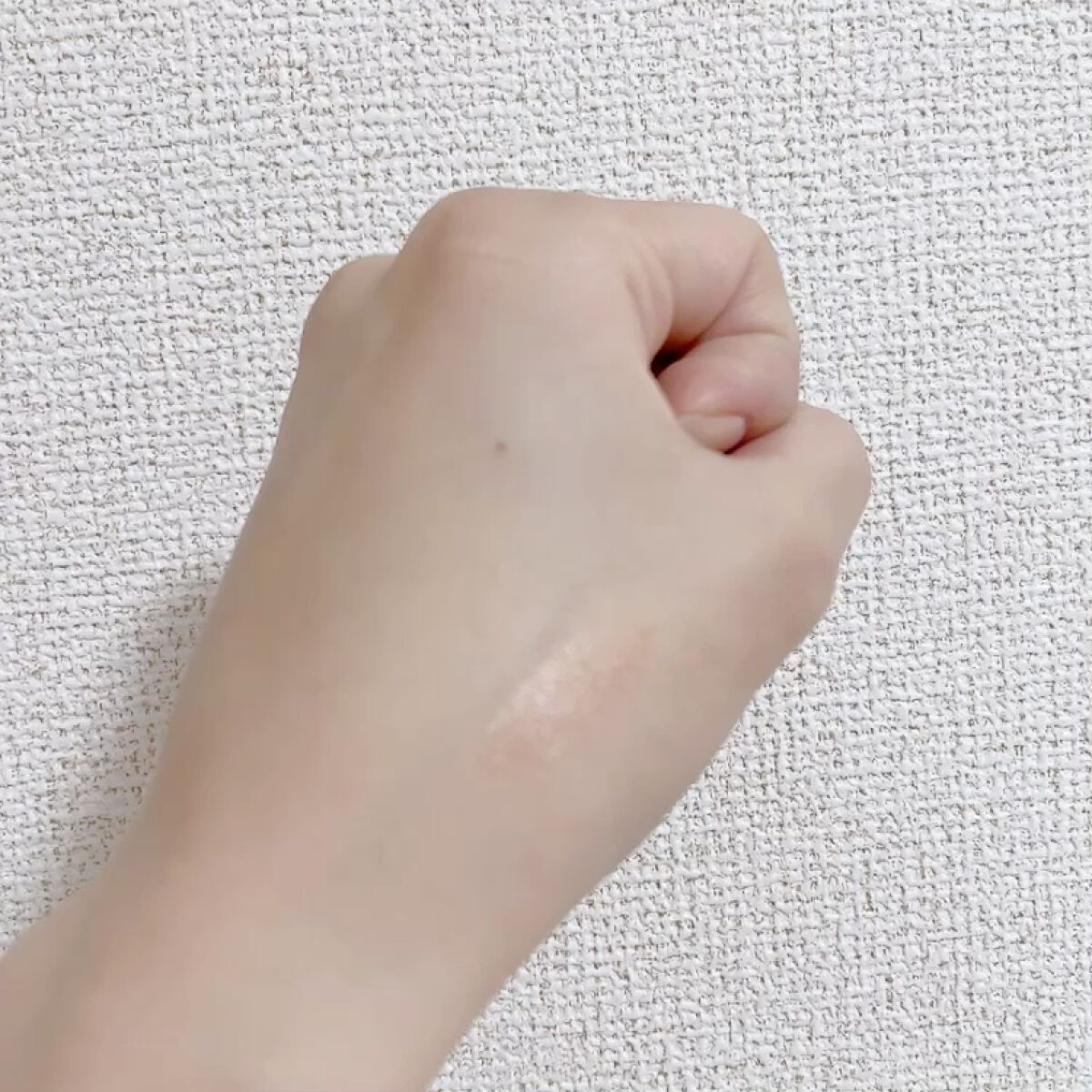 キャビアスティック アイカラー/ローラ メルシエ/スティックアイシャドウの動画クチコミ4つ目