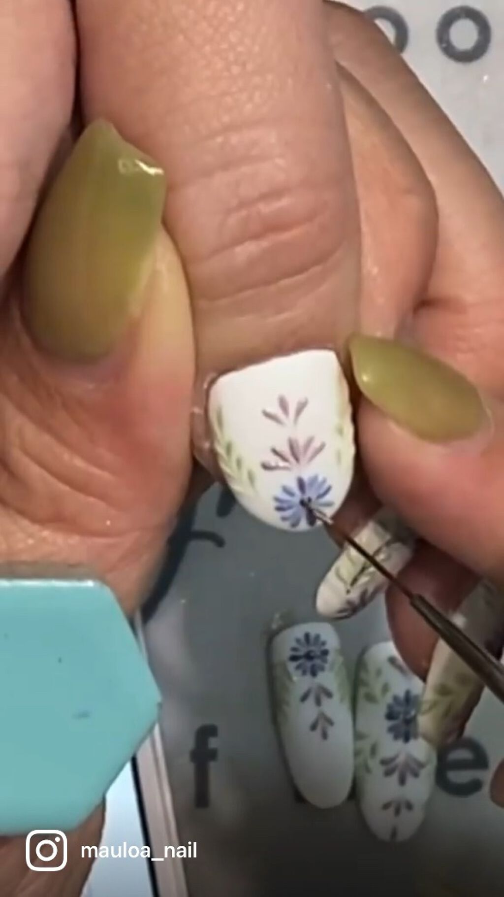 #ネイル,#ワンカラーネイル,#春ネイル,#アートネイル,#ミラーアートネイル,#ニュアンスネイル,#くすみカラーネイル,#サンドジェルネイル,#ジュエリーネイル,#ミラーネイル,#アイボリーネイル,#シェルネイル,#マットネイル,#天王寺ネイル,#刺繍ネイル,#タイル柄ネイル,#モロッカンタイルネイルのネイルデザイン