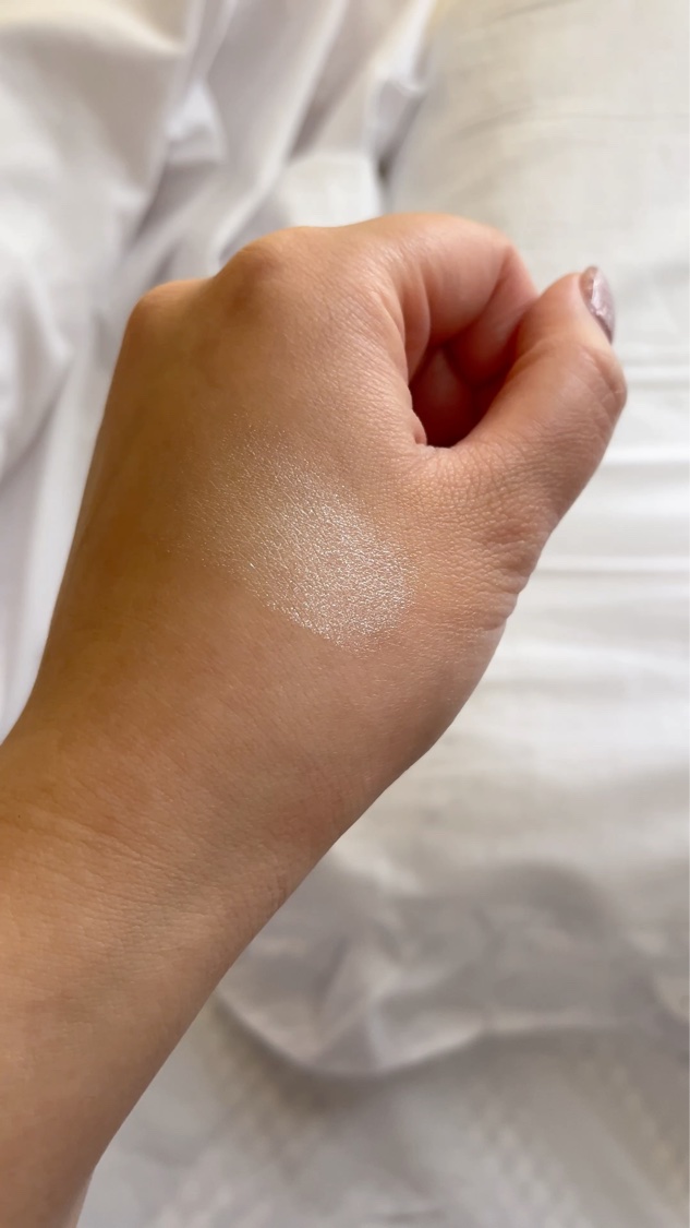 ディオールスキン フォーエヴァー グロウ マキシマイザー/Dior/ハイライトを使ったクチコミ（3枚目）