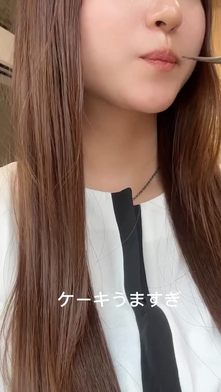 ＼京都行ったらここ行って／

______________________________

パレード伏見洋菓子店
京都府京都市伏見区魚屋町574ハイツ桃山 105号　

______________________________

全て