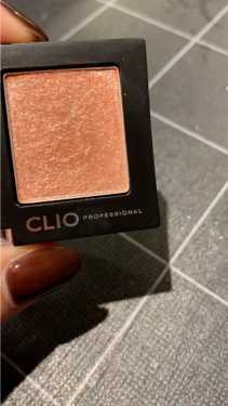 プロ シングル シャドウ/CLIO/単色アイシャドウを使ったクチコミ（2枚目）