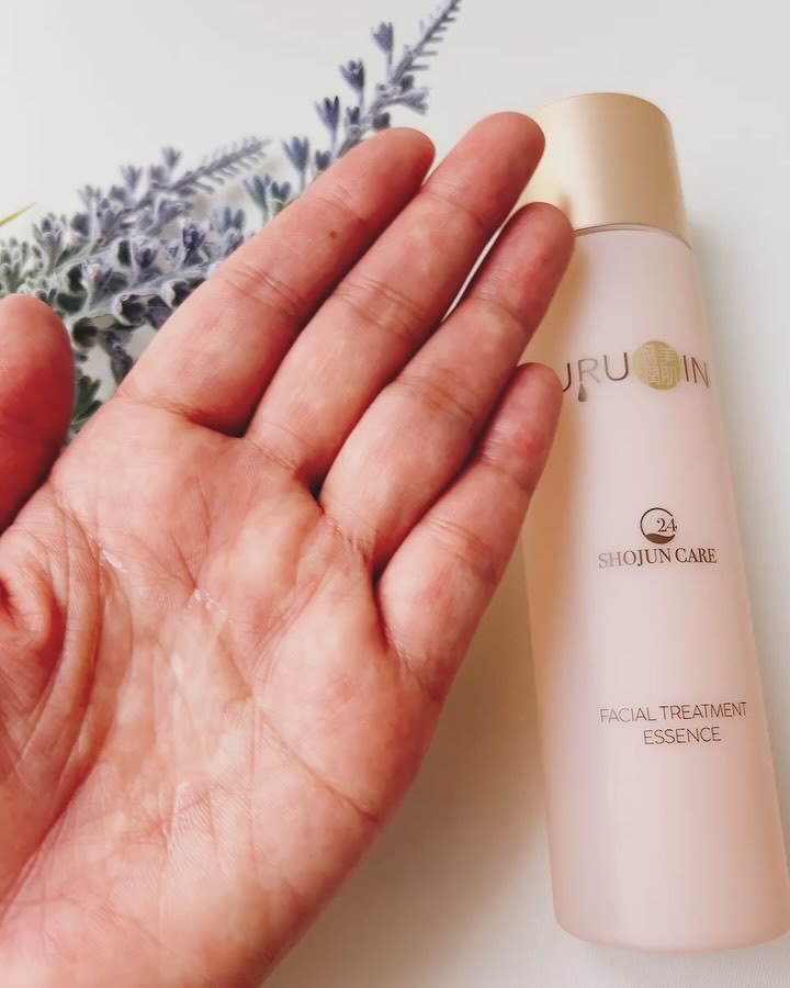 セラム化粧水/URUOIN/化粧水の動画クチコミ4つ目