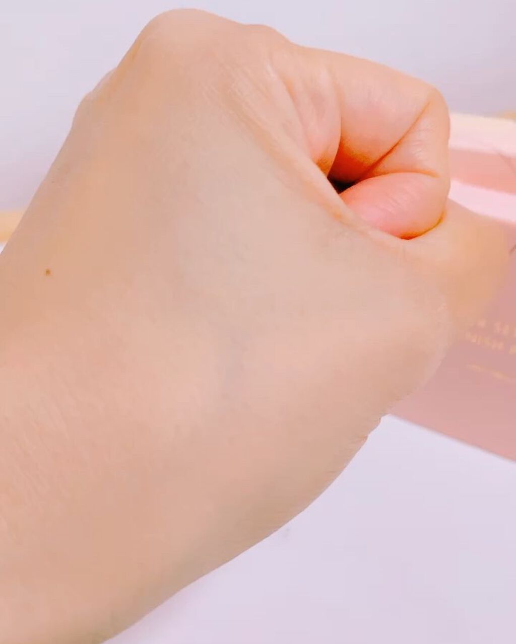 ブラーセッティングフィニッシュパクト/VAVI MELLO/プレストパウダーを使ったクチコミ（3枚目）