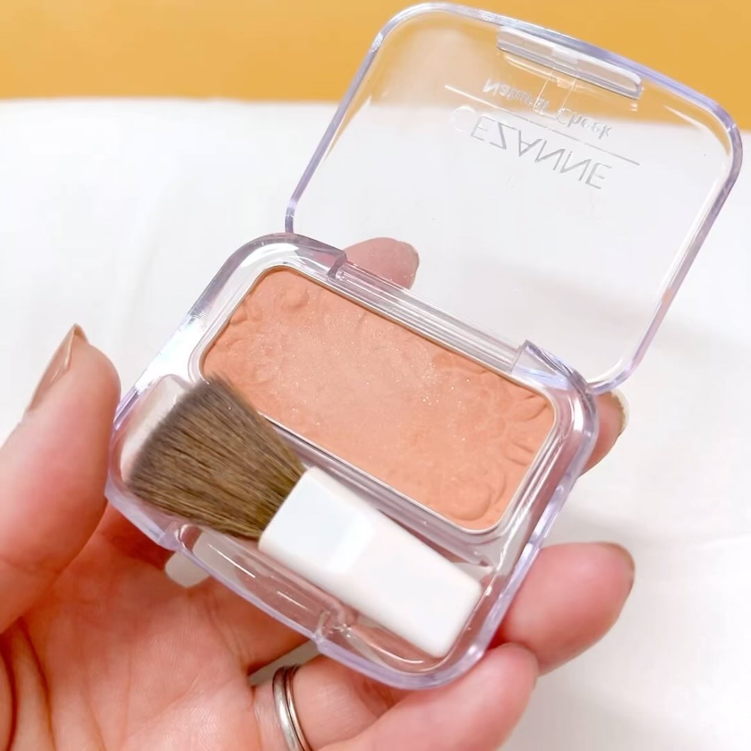 ナチュラル チークN/CEZANNE/パウダーチークを使ったクチコミ（2枚目）