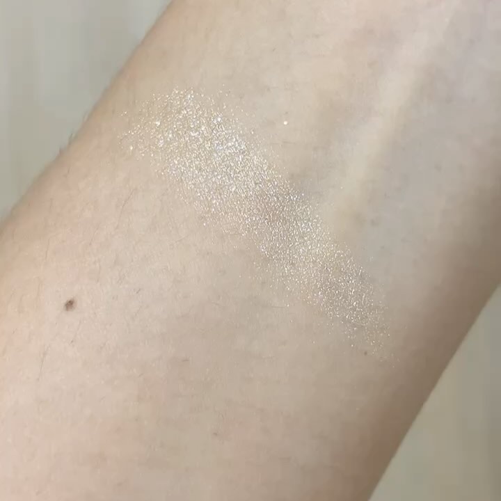 ダイヤモンド ダスト ドゥ シャネル｜CHANEL他、1商品を使った